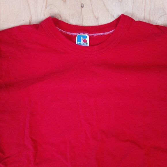 Vintage Russell Athletic Blank T-Shirt Red - Picture 2 of 5